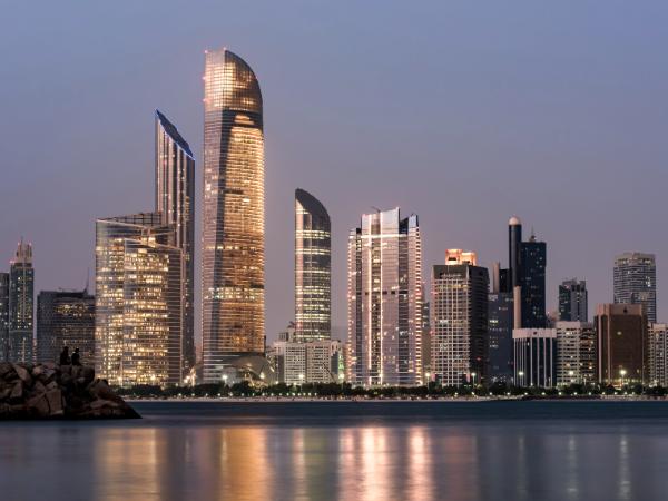 SYNTHIA presents at IEEE HealthCom 2025